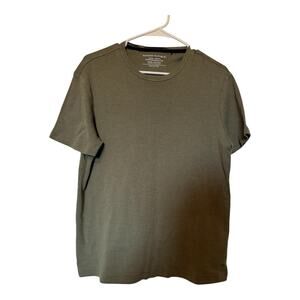 Banana Republic Luxe Touch Performance T-Shirt in olive green, size large.